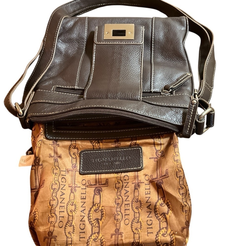Tignanello Vintage Leather Brown Crossbody Bag - Picture 5 of 9